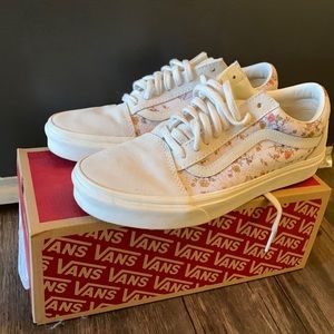 Vans sneakers